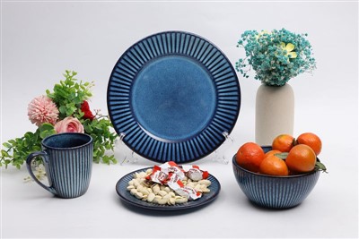 Set Alat Makan Kaca Reaktif